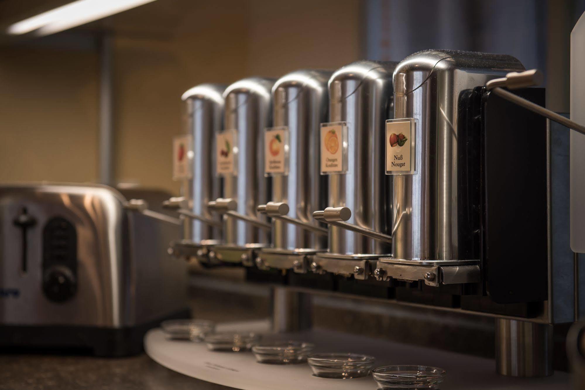Derby - Action&relax Hub Hotel 3*